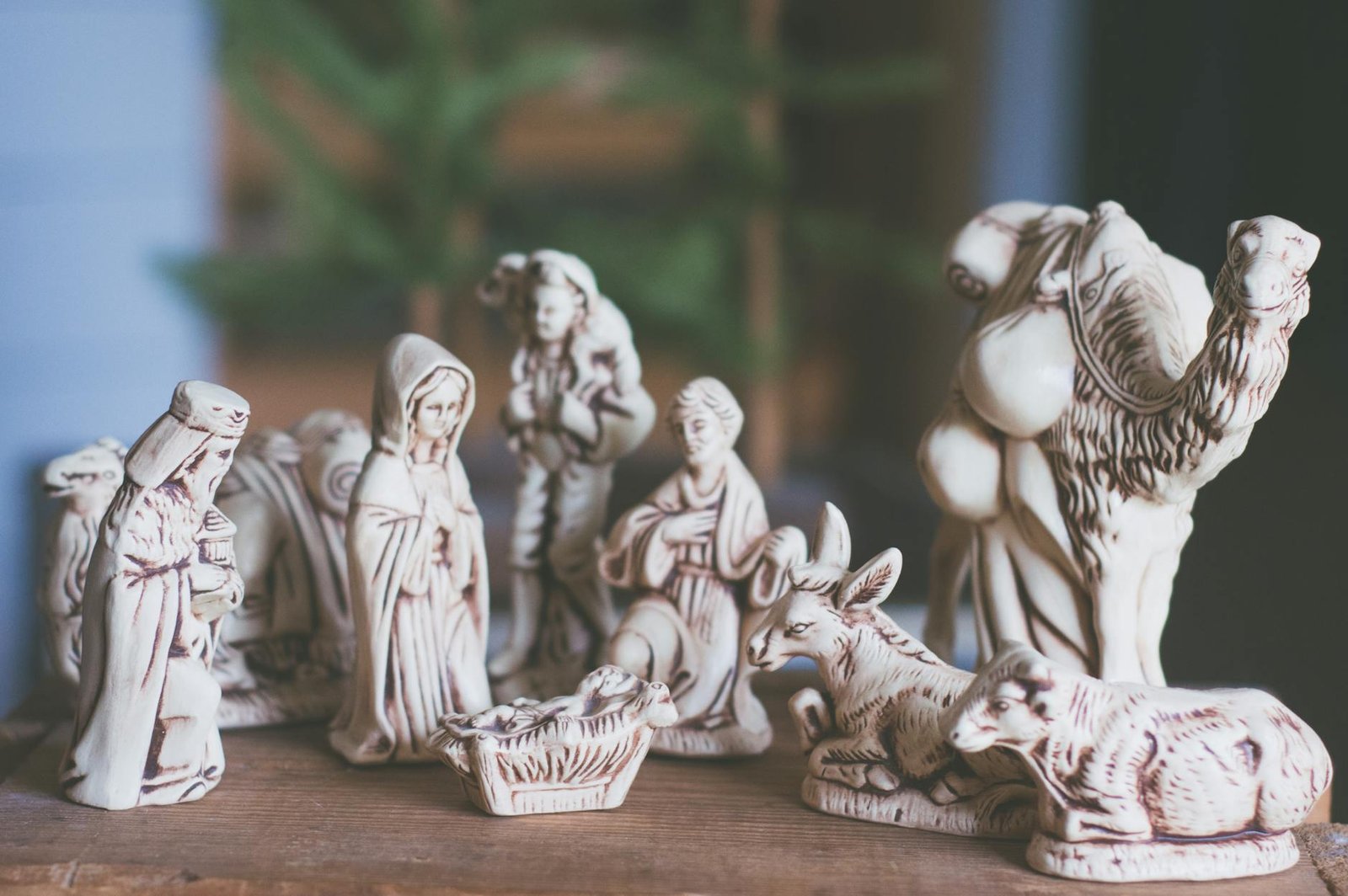 The Savior is Born: 10 Powerful Bible Verses about the Birth of Jesus